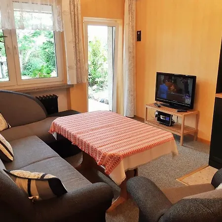 Petronela * Waren (Mueritz)